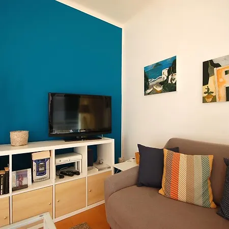 Apartment Lets Holidays Elsa Tossa de Mar