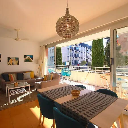 Apartment Lets Holidays Elsa