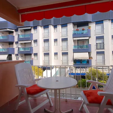 Lets Holidays Elsa Apartment Tossa de Mar