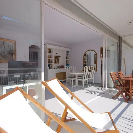 Apartment Lets Holidays Elsa Tossa de Mar